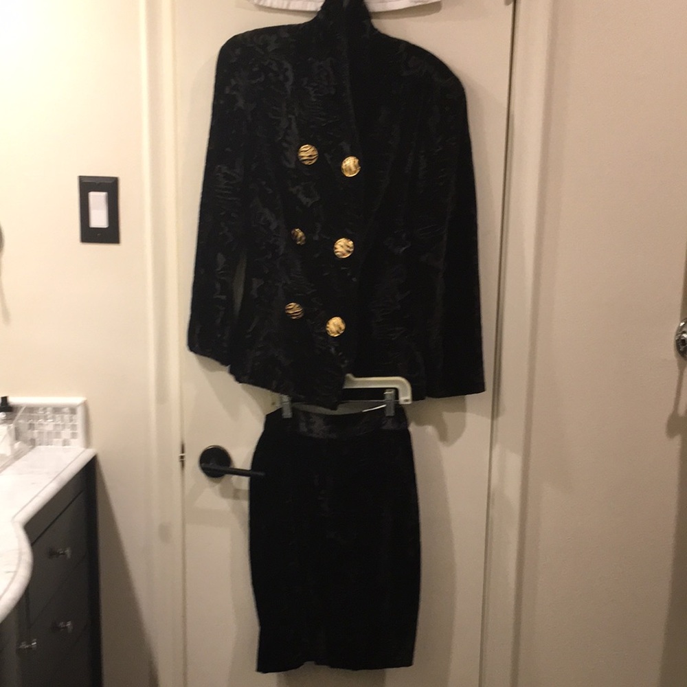 Jacket & skirt